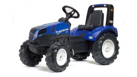 Traktor šlapací New Holland T8