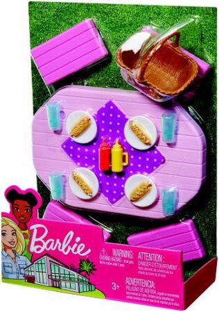 Barbie nábytek