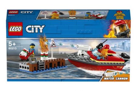 LEGO City 60213 Požár v přístavu