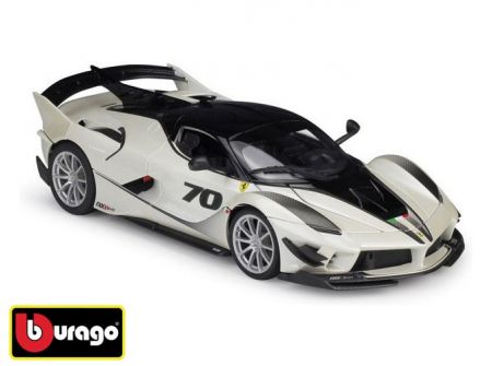 Bburago 1:18 Ferrari FXX-K EVO No.70 černo-bílé