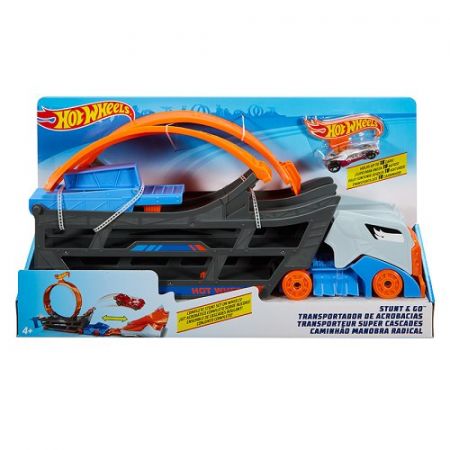 Hot Wheels TAHAČ A POJÍZDNÁ DRÁHA