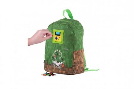 Batoh Pixie Crew Minecraft silikon 30x35cm s pixelovými kostičkami zelený v sáčku