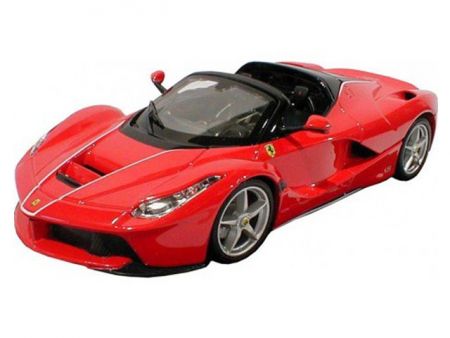 Bburago 1:24 La Ferrari Aperta červená