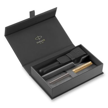 Parker Sonnet Premium Arrow GT, 18K sada plnicí pero a pouzdro