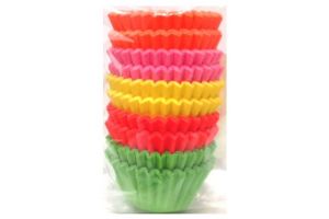 Košíček 25x18mm cukrářský barevný v boxu 200ks