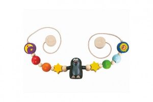 Závěs na kočárek Krtek dřevěný na kartě 10,5x25x4cm