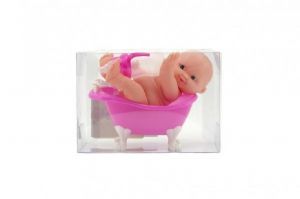 Miminko ve vaničce s lahvičkou