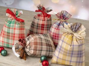 Vánoční sáček Winter Tattersall 20 x 32 cm