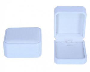 II. jakost Krabička Bílá šperkovnice 4cm/8cm/7cm