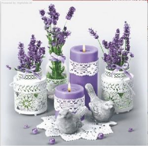 Lace flower pot with lavender SLOG 0521 01 (Krajkový květináč s levandulí)
